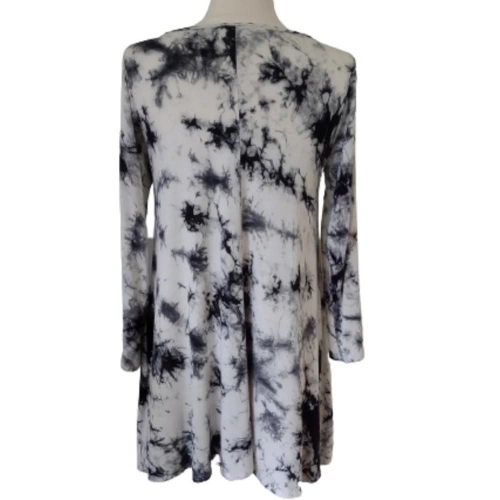 Newbury Kustom Tie Dye Mini Dress Size 8 Black White Long Sleeve Shift